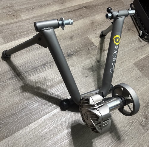 Cycleops fluid2 indoor bike - cycleops,