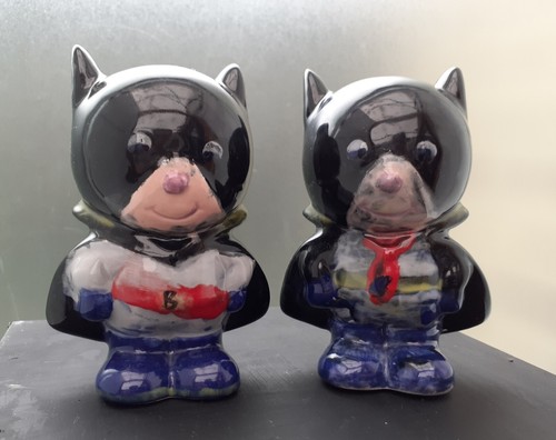 Batman vintage two ceramic - batman.,