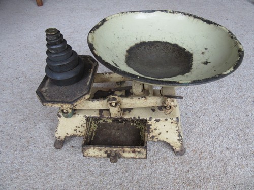 Old kitchen scales - scales, 90