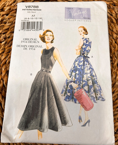 Vogue vintage pattern v8788 - vintage,
