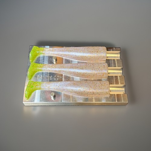 Soft plastic bait mold inch - soft,