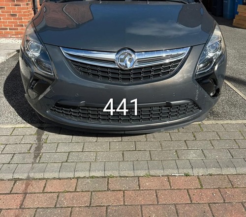 Vauxhall zafira tourer 2014 - zafira, tourer,