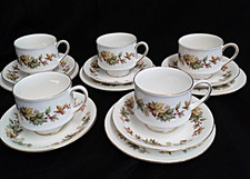 Vintage Royal Standard Lyndale Tea Set  5 Cups 5 Saucers and 4 Side Plates
