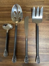 Vintage Gourmet Setting Avalon