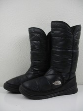 Women's sz 7 M The North Face