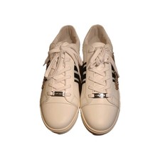  New Carvela White and Black