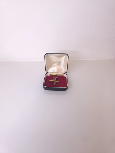 Vintage gold tone engraved - vintage,