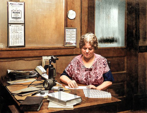 1925 woman office desk x - woman, 11