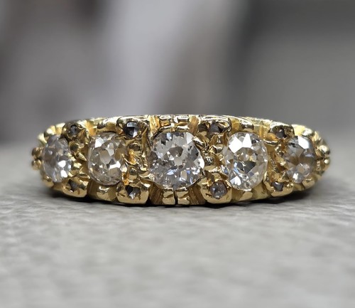 20ct 18ct gold stone half - 18ct,