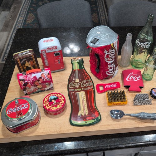 Lot coca cola - of, ice
