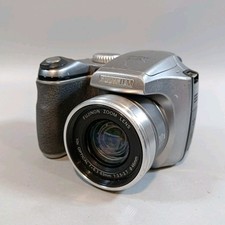 Fujifilm FinePix S5700 7.1 MP