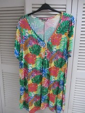 Roman Originals Ladies Tropical print short sleeve Tunic Top size 22-24