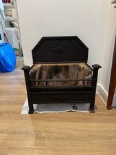 Vintage Cast Iron Fire Grate With Original Fire Bricks – Early 20th Century