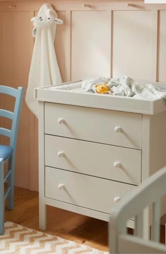 John lewis elementary - elementary, dresser
