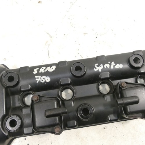 Suzuki gsx 750 valve cover - 750,