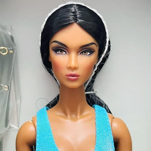 Integrity toys fashion royalty - fashion,