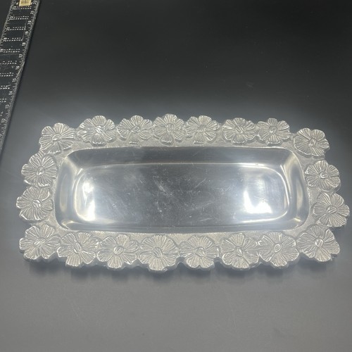 Ihi serving tray - ihi,