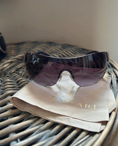 Bvlgari authentic shield