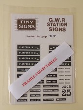 Tiny Signs OO Gauge