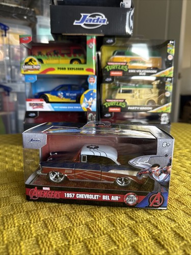 Jada diecast car marvel - 1:32,