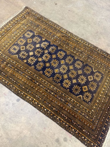 Bokhara style carpet - style, –