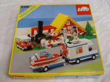 LEGO 6388 HOLIDAY HOME WITH