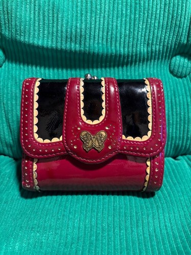 Anna sui trifold wallet enamel - anna,