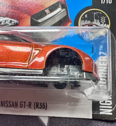 Hotwheel nissan gtr r35 major - nissan,