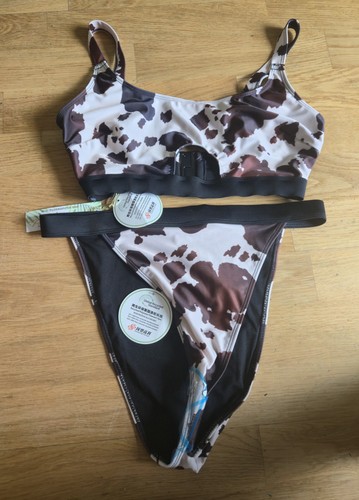 Ladies wolf and whistle - wolf, bikini