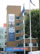 PHOTO  BRISTOL  A BUSINESS