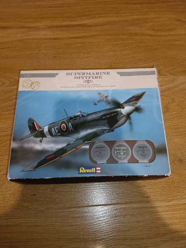 Revell supermarine spitfire - revell,