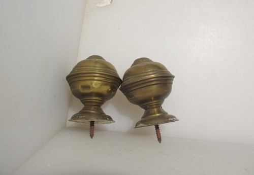 Victorian brass curtain pole - brass,