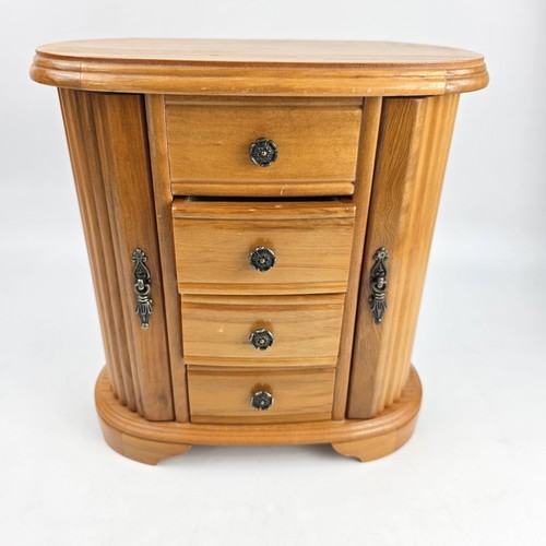 Vintage wooden jewellery - vintage,