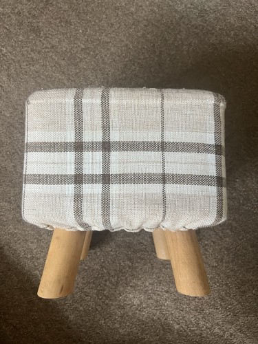 Square foot stools - square,