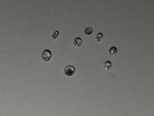 8 x Loose real diamonds.