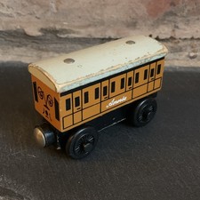 Thomas The Tank Engine: ANNIE Wooden Train Carriage * Gullane (Thomas) Ltd 2003