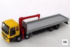 Model Truck 1/150 Isuzu Giga