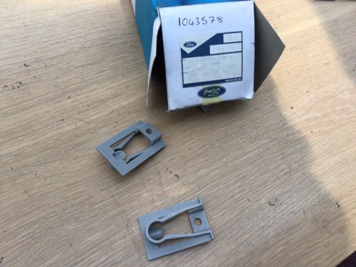 Ford mondeo mk1 p100 - p100, glove