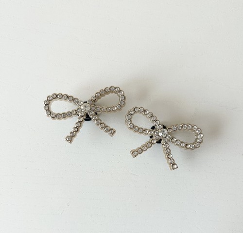 Women shiny bow tie pearls - shiny,
