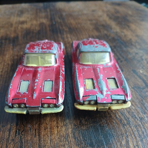 Corgi toys chevrolet corvette - toys,