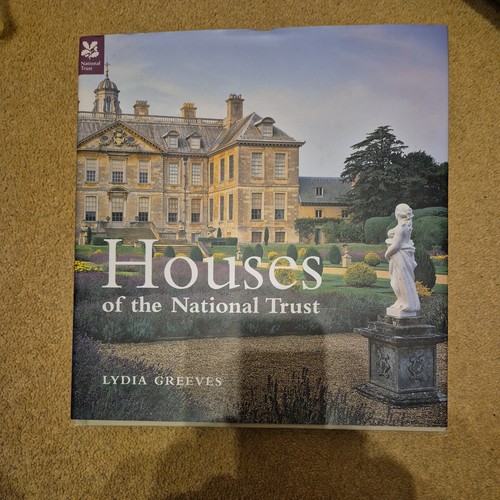 Houses the national trust - the,
