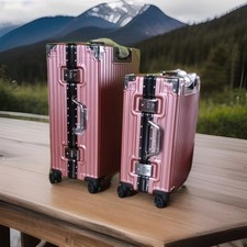 20" & 24" Lightweight Luggage