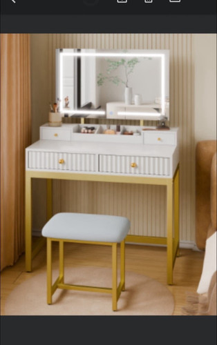 White gold dressing table - &,