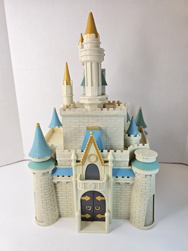 Retired wdw cinderella castle - wdw,