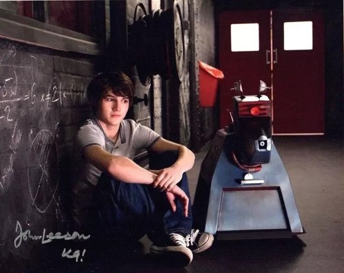 Doctor who autograph john - doctor, autograph: