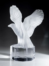Goebel Art Glass Eagle