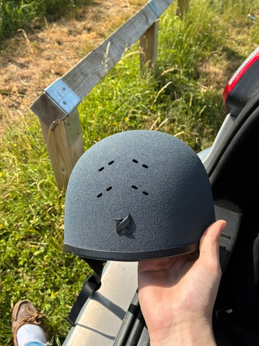 Karbon riding hat ideal - , a