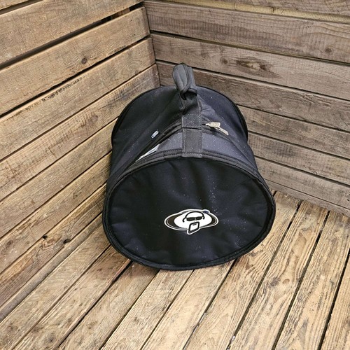 Protection racket 14 - racket, x