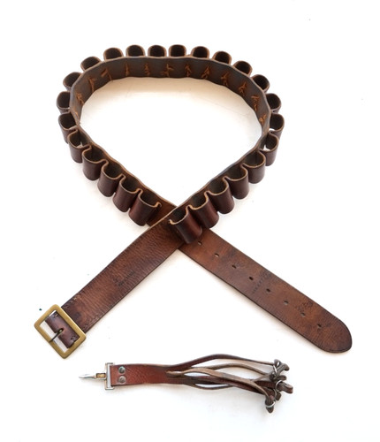 Brady game carrier - hand, sewn
