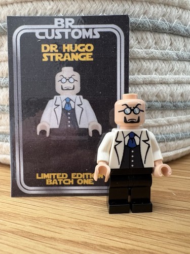 Customs hugo strange - hugo,